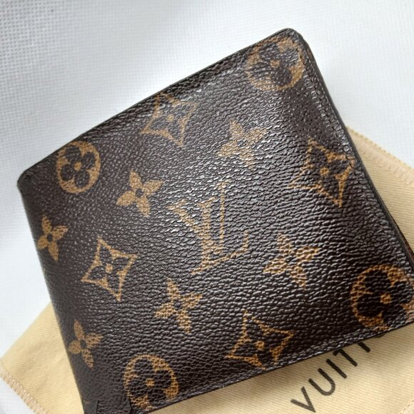 Louis Vuitton Men's Monogram Multiple Wallet - Picture 2 of 16